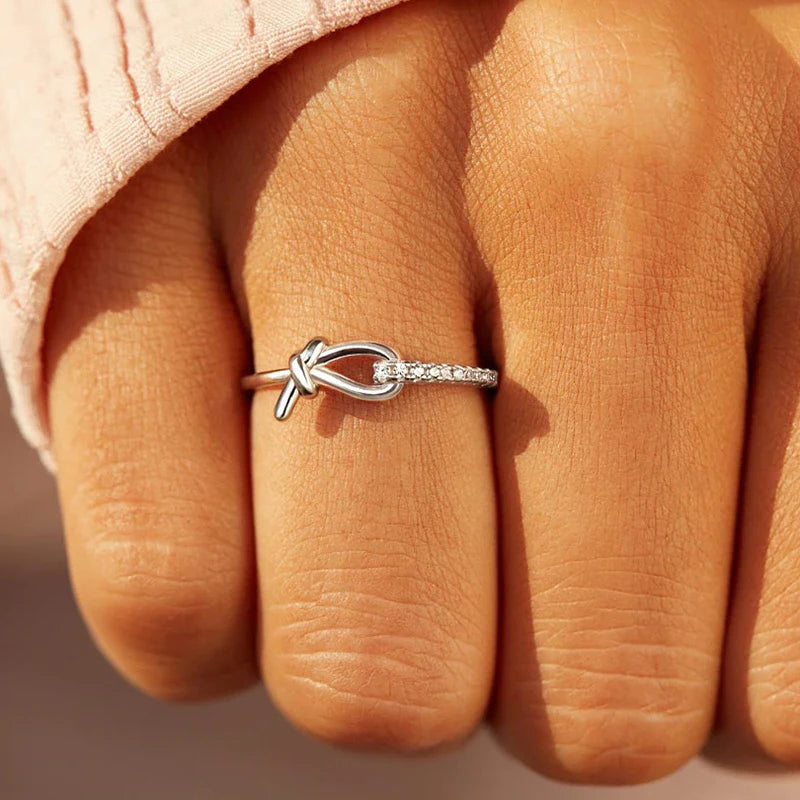 Best Friend Knot Ring